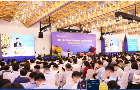 Sacombank sắp bầu thêm 4 thành viên hội đồng quản trị