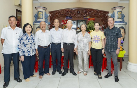 Lễ Giỗ lần thứ 29 Cố Luật sư - Quyền Chủ tịch nước Nguyễn Hữu Thọ