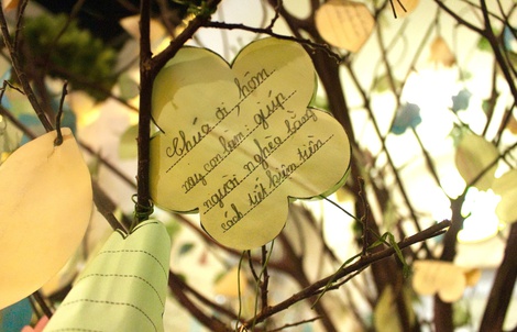 Giáng sinh ấm áp từ những lá thư "kể công"