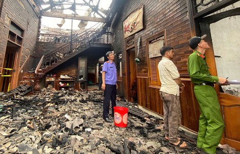 Điều tra nghi án phóng hỏa đốt nhà