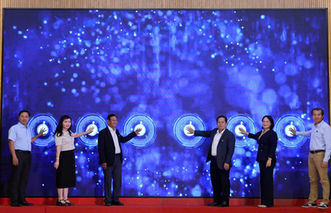 "Đưa trường học đến thí sinh" chạm mốc 25 năm