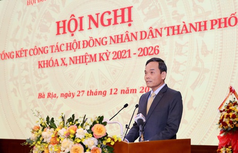 Thông tin nổi bật tại TPHCM ngày 27-12: HĐND "không né việc khó"; Trường học cảnh báo lừa đảo