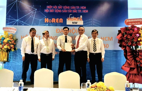 Ông Giang Quốc Dũng làm Chủ tịch Hội Bất động sản Tây Bắc TPHCM