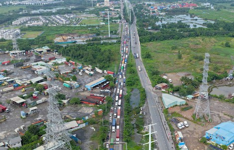 Đột phá hạ tầng, nâng tầm đô thị: Hạ tầng giao thông kết nối chưa tương xứng