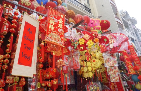 Sắc Xuân đến sớm ở Chợ Lớn