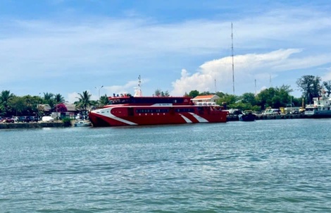 Tàu cao tốc Phú Quý - Phan Thiết tạm dừng hoạt động ngay dịp Tết Dương lịch 2026