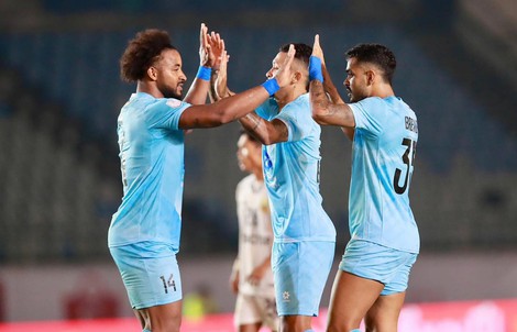 Tiền đạo nhập tịch Nguyễn Xuân Son lập hat-trick ở Cúp C1 Đông Nam Á 2025-2026