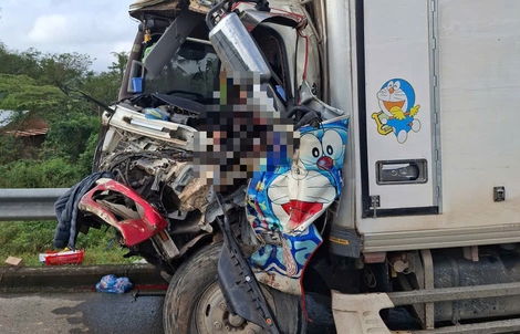 Hiện trường vụ tai nạn chết người trên đường cao tốc ở Đà Nẵng