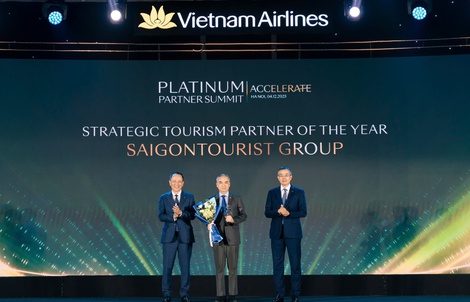 Saigontourist Group được vinh danh “Đối Tác Chiến Lược Du Lịch” của Vietnam Airlines