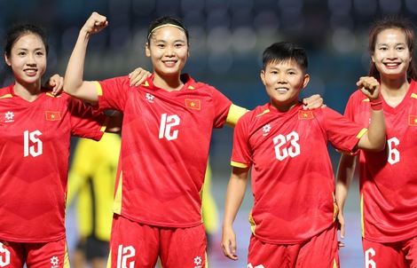 Tuyển nữ Việt Nam đại thắng Malaysia, Thái Thị Thảo lập hat-trick trong 15 phút