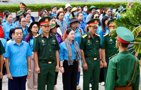 LĐLĐ TPHCM gắn kết quân - dân qua “Một ngày cùng chiến sĩ”