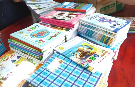 Gom góp yêu thương  tặng bạn sau bão lũ
