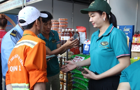 Dốc sức chăm lo đoàn viên - lao động