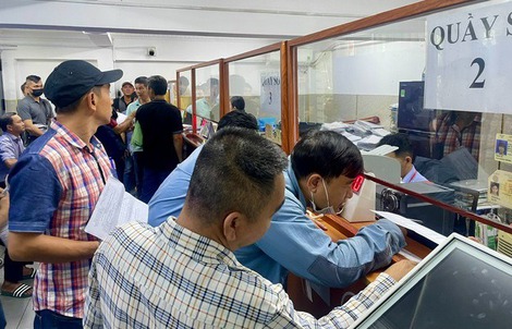 Các sở Giao thông vận tải tiếp tục cấp, đổi giấy phép lái xe sau ngày 19-2