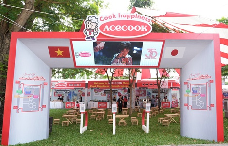 Acecook Việt Nam mang thông điệp “Cook Happiness Through Innovation” đến Lễ hội Việt - Nhật 