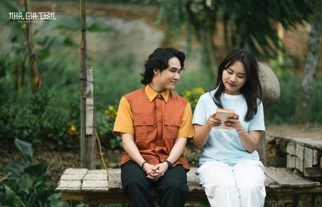 Phim "Nhà gia tiên" thu hơn 200 tỉ đồng