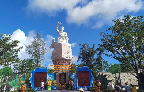 Những "đường mòn" lịch sử