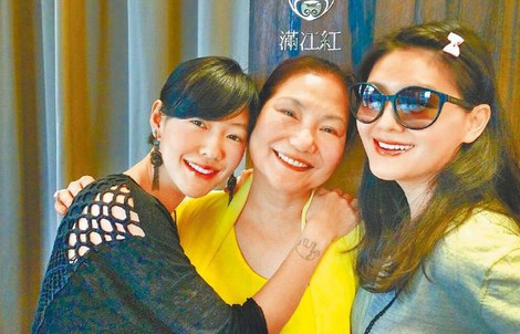 Gia đình Từ Hy Viên bác tin lén bán trang sức con gái