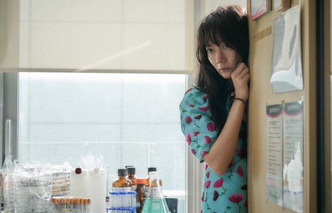 “Ảnh hậu” Bae Doo-na lần đầu đóng phim hài lãng mạn