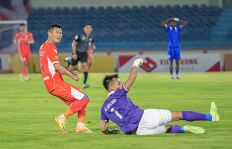 V-League 2024-2025: CLB Đà Nẵng tạm thoát vị trí cuối bảng xếp hạng