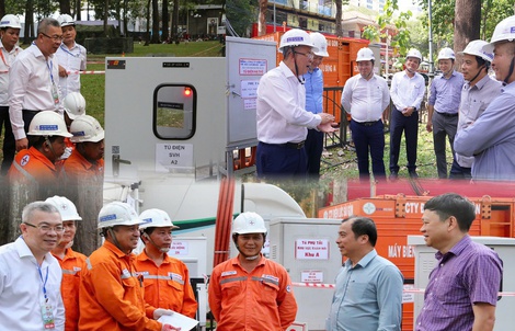 EVNHCMC hoàn thành xuất sắc nhiệm vụ đảm bảo điện cho “Ngày hội non sông”