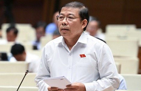 Đề xuất không tử hình tội nhận hối lộ: Đại biểu nhắc việc nhận 42,6 tỉ đồng vụ "chuyến bay giải cứu"