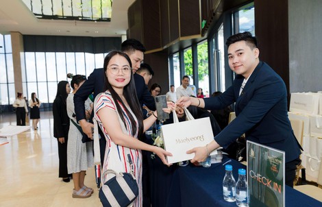 Hơn 500 khách hàng tham dự lễ giới thiệu dự án The Infinity Dĩ An