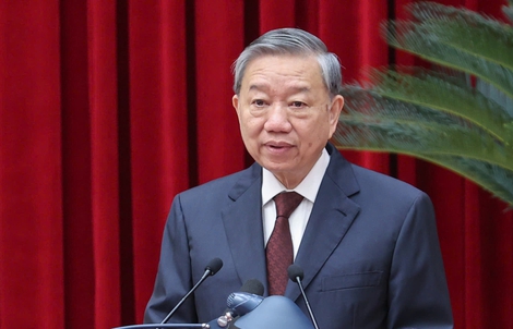 Tổng Bí thư Tô Lâm: Dạy 2 buổi mỗi ngày miễn phí 
từ năm học 2025 - 2026