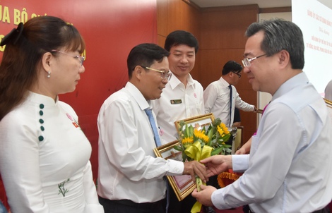 TP HCM: Tuyên dương 102 điển hình học Bác