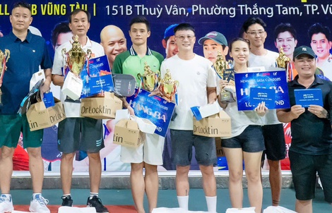 Ca sĩ Hoàng Bách, diễn viên Huy Khánh tỏa sáng ở Giải Pickleball Doanh nhân và Nghệ sĩ