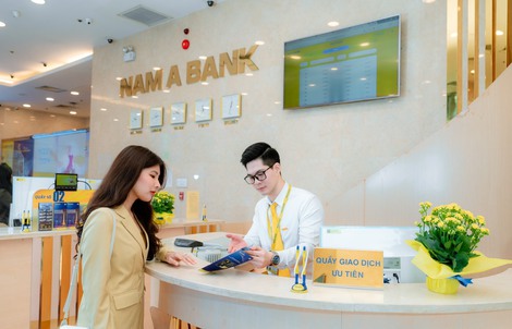 Nam A Bank dành nhiều ưu đãi cho khách hàng giao dịch không tiền mặt