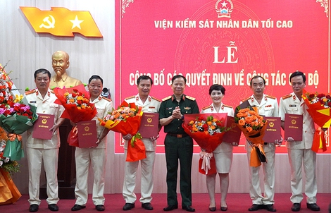 Bổ nhiệm viện trưởng cùng 6 viện phó Viện KSND tỉnh Quảng Trị (mới)