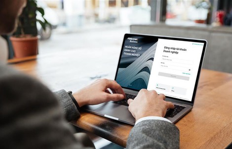 ABBANK khuyến khích doanh nghiệp vừa và nhỏ giao dịch số với loạt ưu đãi chưa từng có