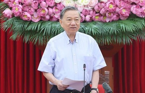 Tổng Bí thư Tô Lâm: Văn kiện là ngọn đuốc soi đường, là cẩm nang hành động cho toàn Đảng