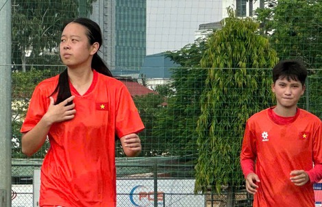 Tân binh Việt kiều thử sức cùng tuyển U20 nữ Việt Nam