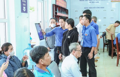Một số xã, phường ở TP HCM lấy ý kiến cử tri về đổi tên ấp, khu phố