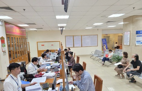 Bộ Chính trị, Ban Bí thư: Xây dựng quy định chế độ, chính sách cho cán bộ, công chức
