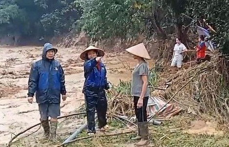VIDEO: 19 người chết, mất tích, bị thương do sạt lở vùi lấp, lũ cuốn trôi tại Điện Biên