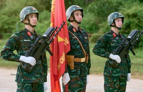 "Sao nhập ngũ” tập 2: Thượng úy Lê Hoàng Hiệp gây sốt