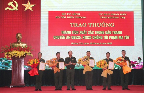 Thông tin mới về vụ bắt 300kg ma túy và súng AK ở Đà Nẵng