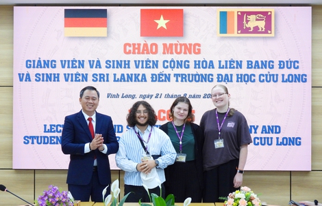 Trường ĐH Cửu Long tiếp nhận giảng viên, sinh viên Đức và lưu học sinh Sri Lanka