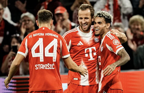 Bayern Munich hạ gục Leipzig 6-0: "Hùm xám" thị uy sức mạnh tuyệt đối
