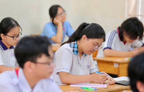 TP HCM: Trường học phải minh bạch về sĩ số học sinh, các khoản thu chi