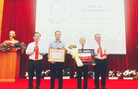 100% hồ sơ thủ tục hành chính được giải quyết đúng hạn ở phường Bàn Cờ, TP HCM
