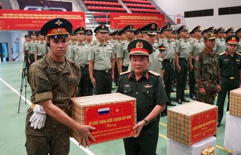 Bộ Quốc phòng gặp mặt hơn 400 quân nhân của 4 đoàn Quân đội nước ngoài tham gia A80