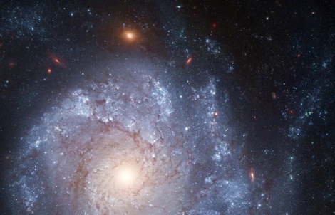 NASA/ESA chụp được vật thể có khả năng tái sinh kỳ lạ