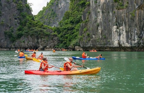 Thấm đẫm tinh thần nhân văn