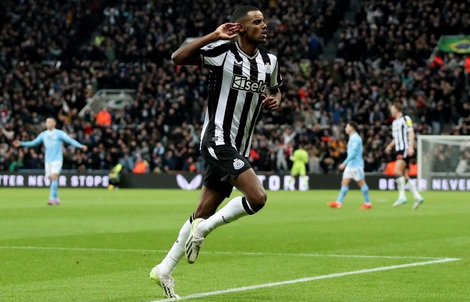 Liverpool đạt thỏa thuận chiêu mộ Alexander Isak với giá kỷ lục