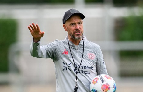 Erik ten Hag bị sa thải, một tuần buồn của các cựu HLV Man United