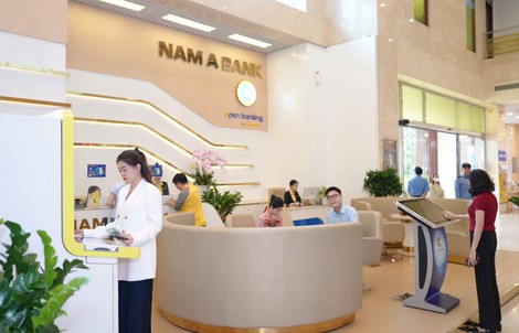 FiinRatings lần đầu xếp hạng tín nhiệm dài hạn Nam A Bank ở mức "A-" với Triển vọng "Ổn định"